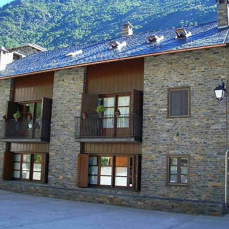 Apartaments Vall Ferrera Areu Екстер'єр фото