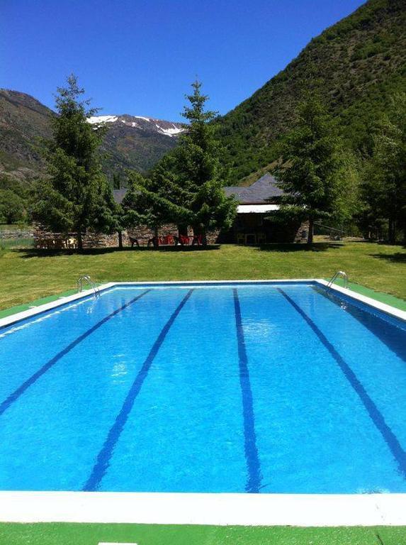 Apartaments Vall Ferrera Areu Екстер'єр фото